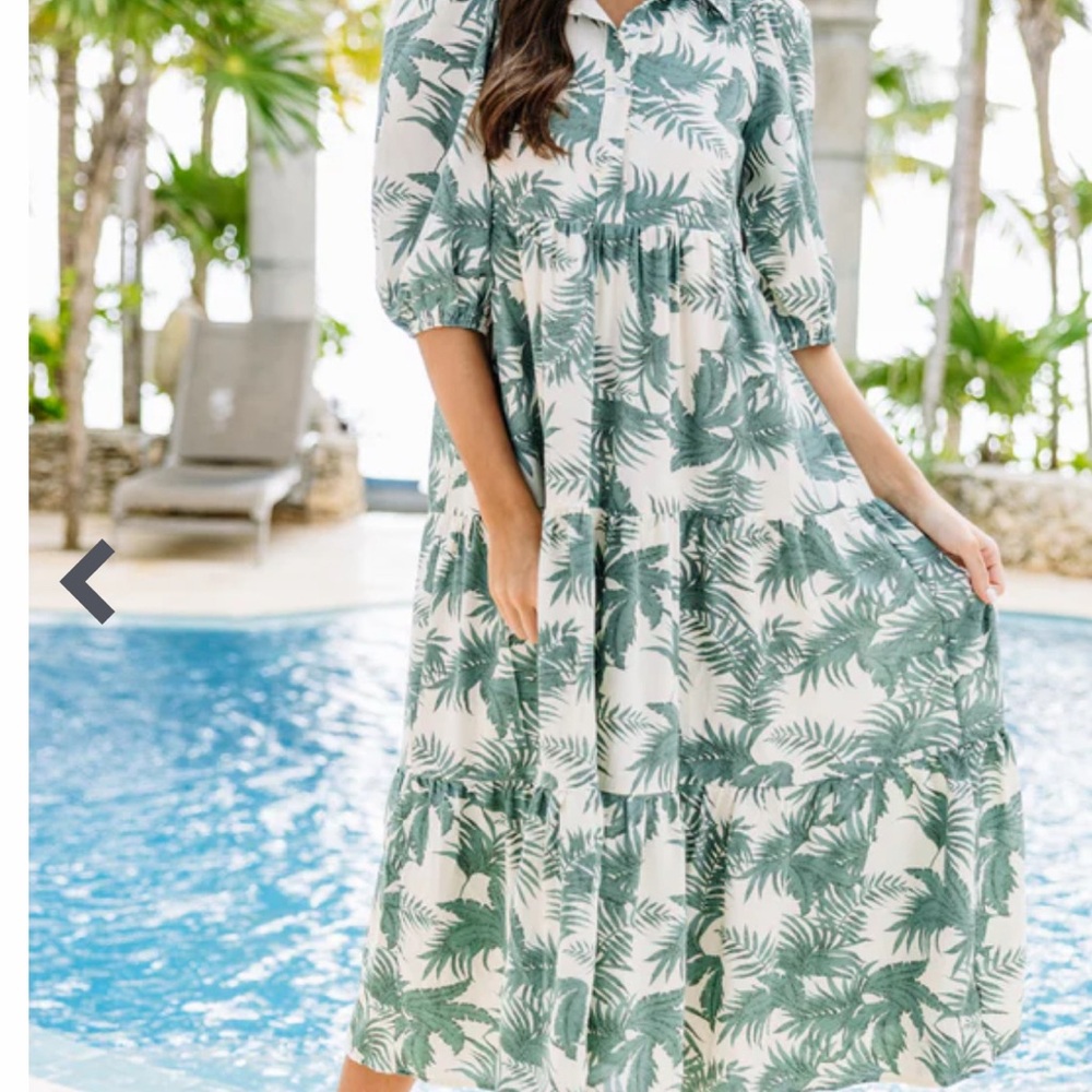 TCEC Tropical Green Leaf Dress